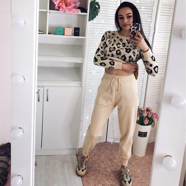 Fashion Retro Women Knitted Suits Leopard Long Sleeve O-neck Sweater + Lace Up Waist Pocket Harem Pants Korean Sets